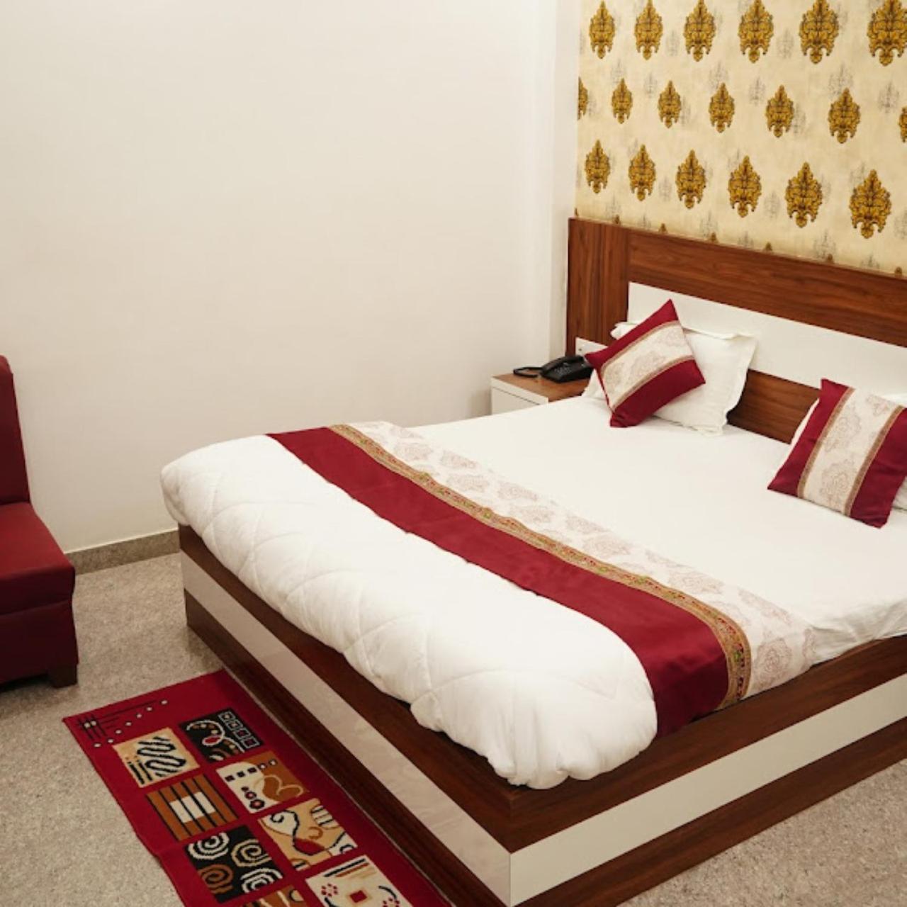 Hotel The Ramay Palace Ayodhya Dış mekan fotoğraf