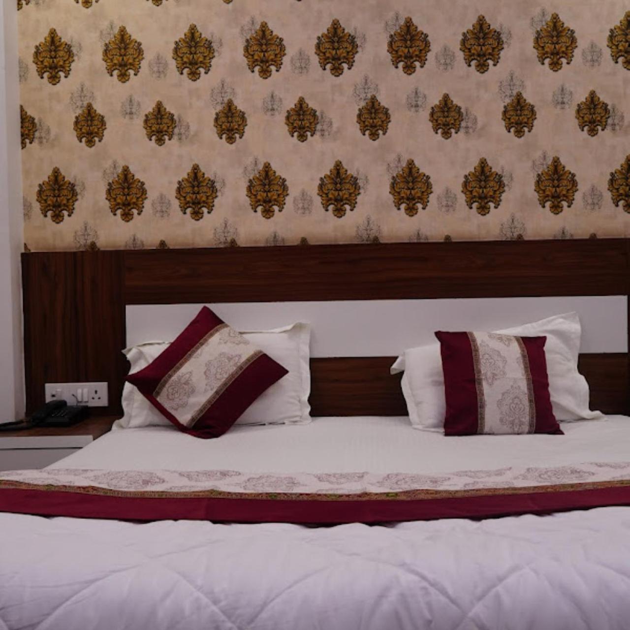 Hotel The Ramay Palace Ayodhya Dış mekan fotoğraf