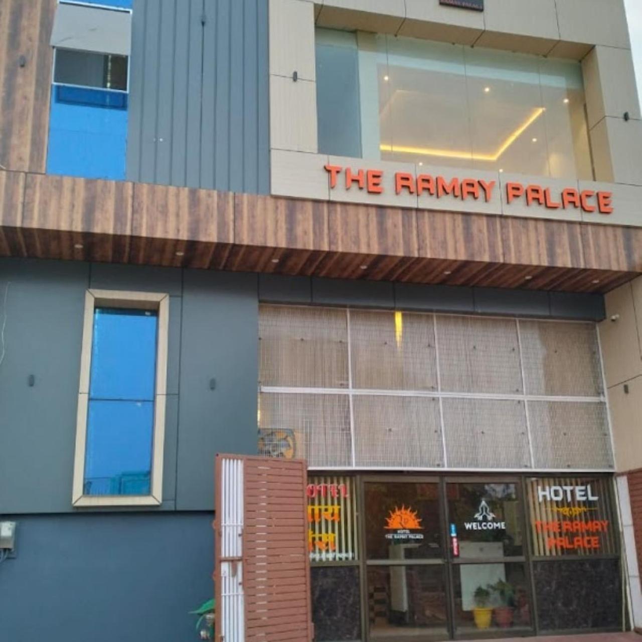 Hotel The Ramay Palace Ayodhya Dış mekan fotoğraf